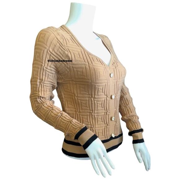 #T76 Elegant Scoop Neck Sweater Trim Long Sleeve Pearl Like Buttons SZ L $59 - Picture 12 of 14